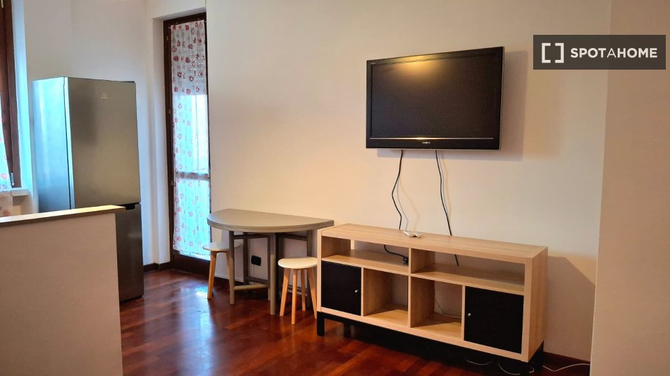 Apartment Milan, 1 bed — photo 3