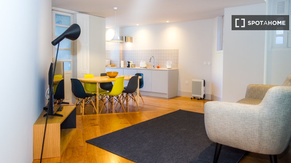 Apartment Porto, 3 beds, 115m² — photo 17