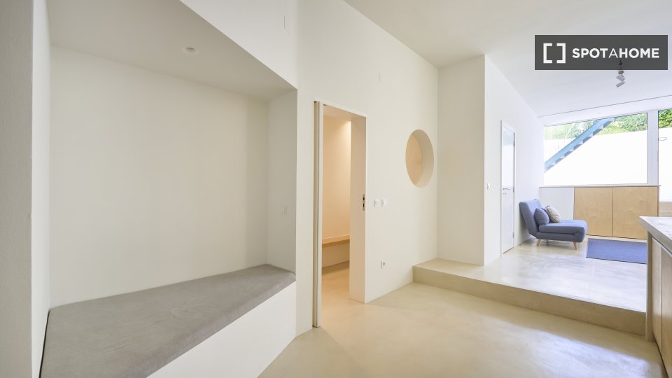 Apartment Lisbon, 2 beds — photo 9