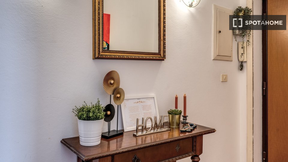 Apartment Rome, 2 beds, 75m² — photo 11