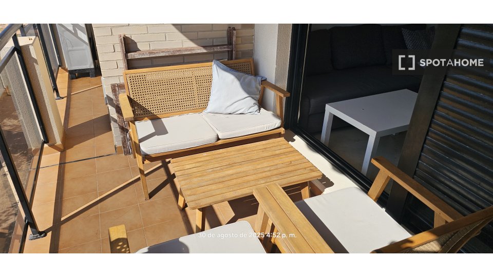 Apartment Valencia, 2 beds, 70m² — photo 12