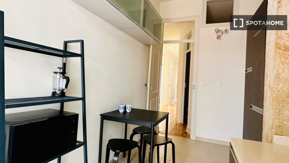 Apartment Lisbon, 3 beds — photo 6