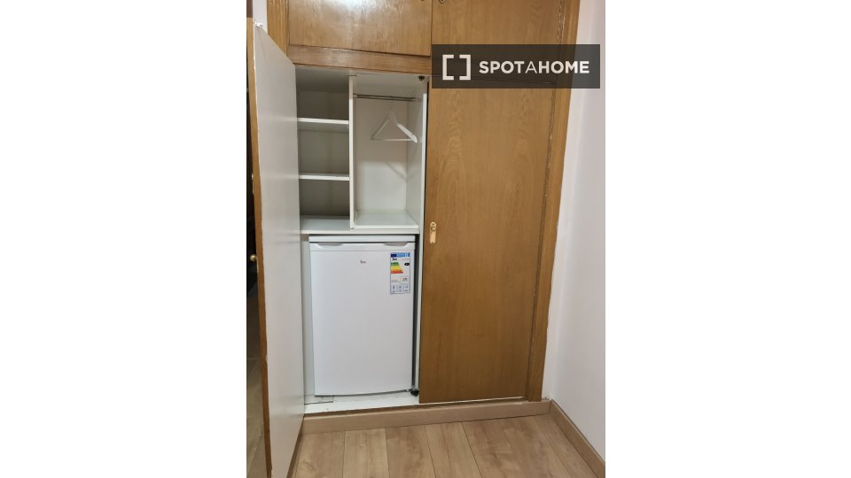 Double room Madrid, 5 beds, 120m² — photo 78