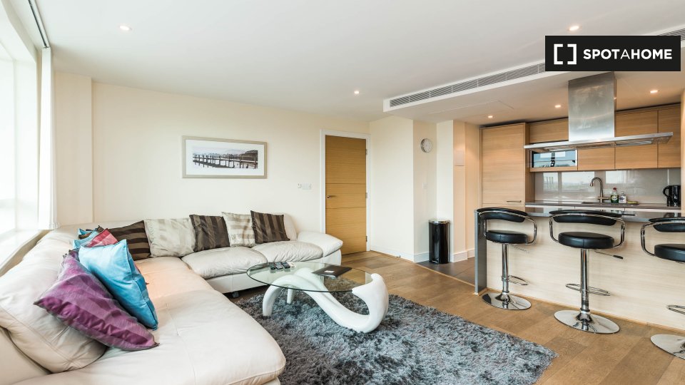 Apartment London, 2 beds — photo 1