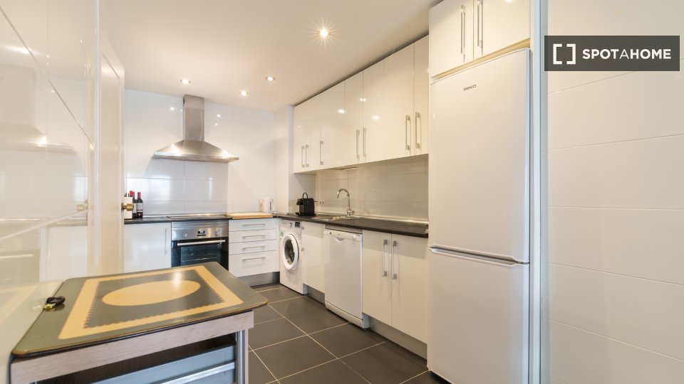 Apartment mono Madrid, 92m² — photo 2