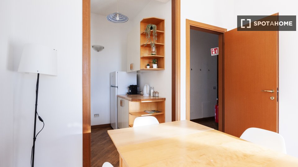 Apartment Milan, 1 bed — photo 11