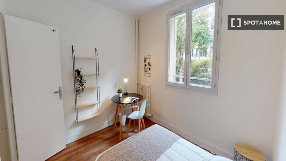 Double room Paris, 4 beds, 70m² — photo 10