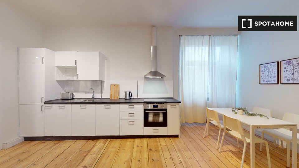 Apartment Berlin, 2 beds, 77m² — photo 7