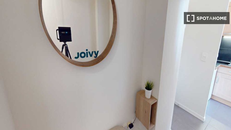Double room Lyon, 3 beds, 70m² — photo 8