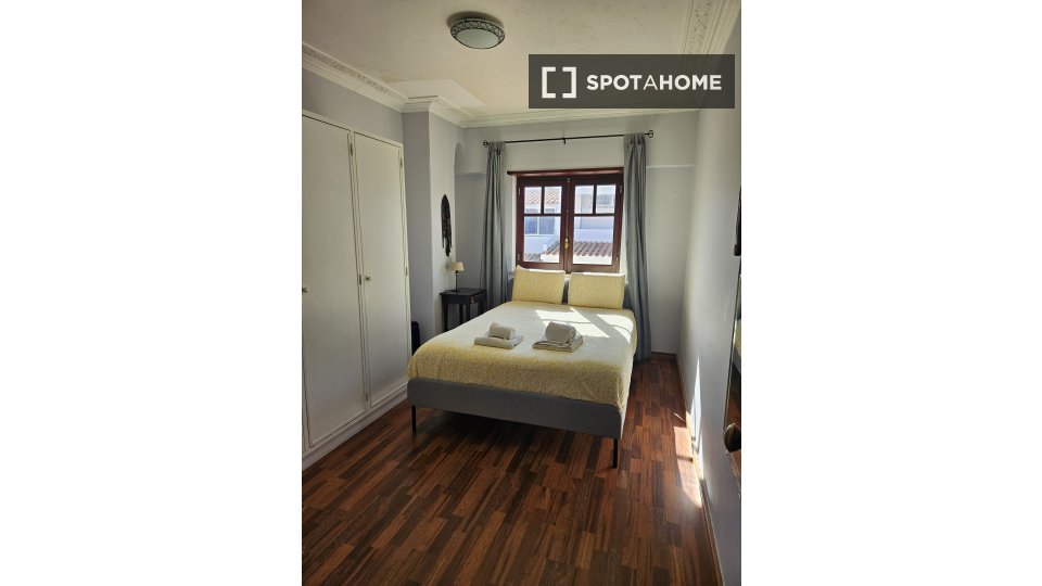 Apartment Lisbon, 2 beds — photo 11