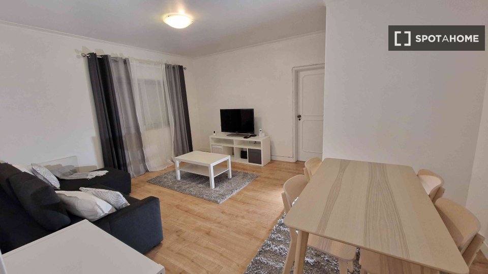 Apartment mono Lisbon, 55m² — photo 7
