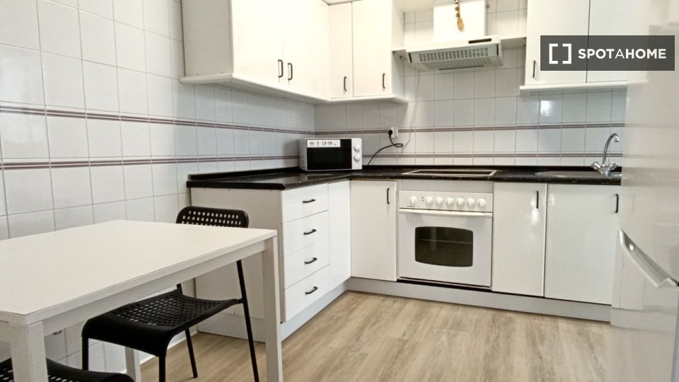 Apartment Cadiz, 3 beds, 95m² — photo 27