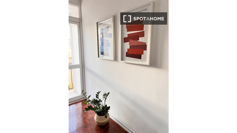 Double room Lisbon, 6 beds — photo 9