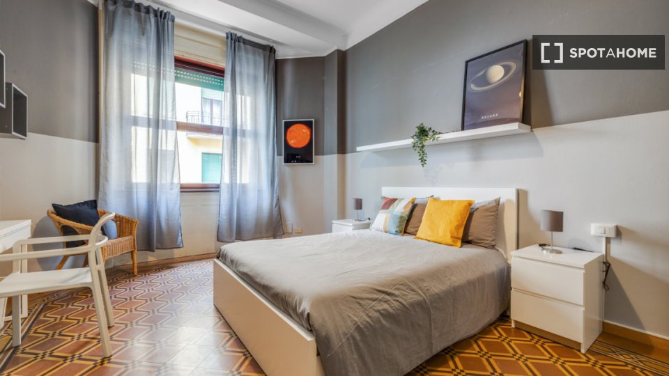 Double room Milan, 3 beds, 89m² — photo 8