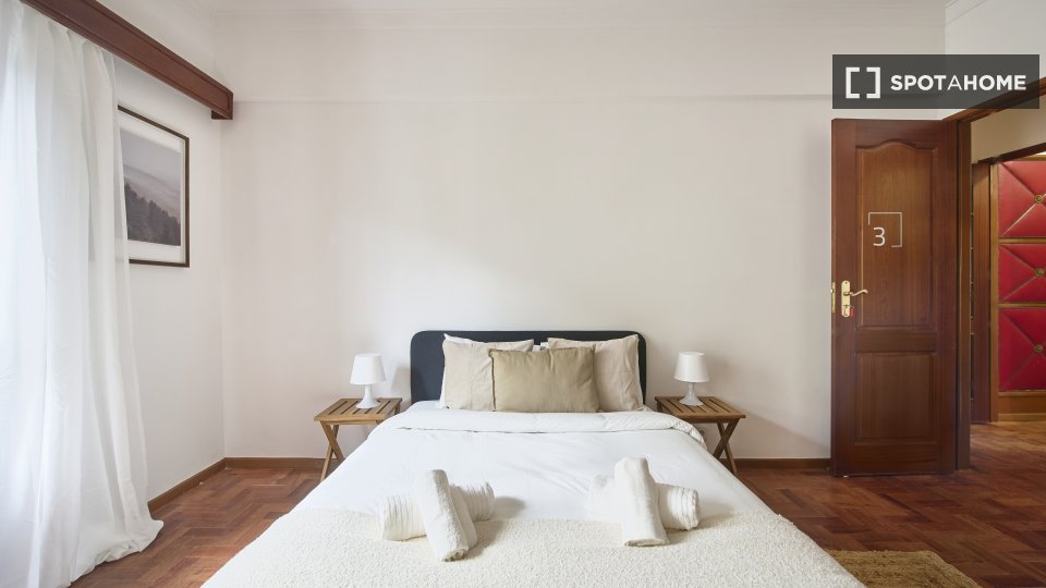 Double room Lisbon, 4 beds — photo 2