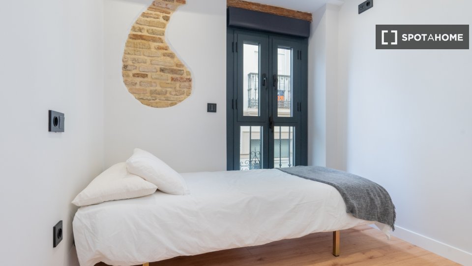 Apartment Seville, 3 beds, 94m² — photo 7