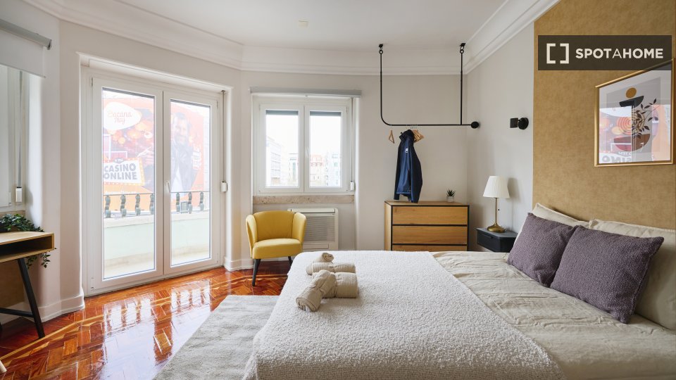 Double room Lisbon, 6 beds — photo 2
