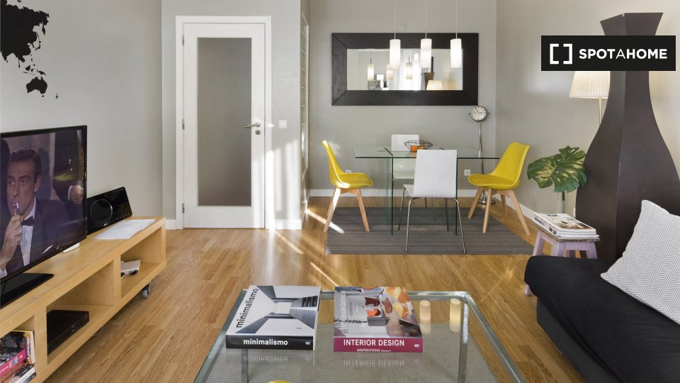 Apartment Lisbon, 1 bed — photo 4