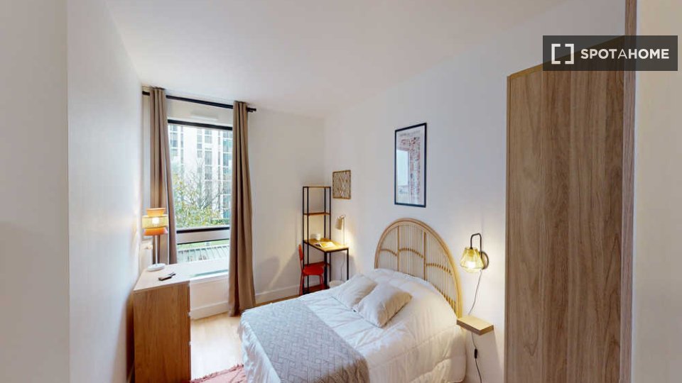 Double room Paris, 5 beds, 120m² — photo 14