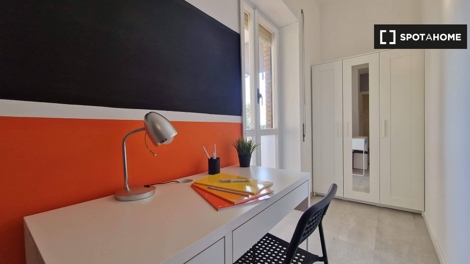 Double room Rome, 6 beds — photo 12