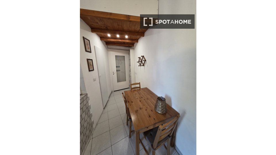 Apartment Milan, 1 bed, 55m² — photo 3