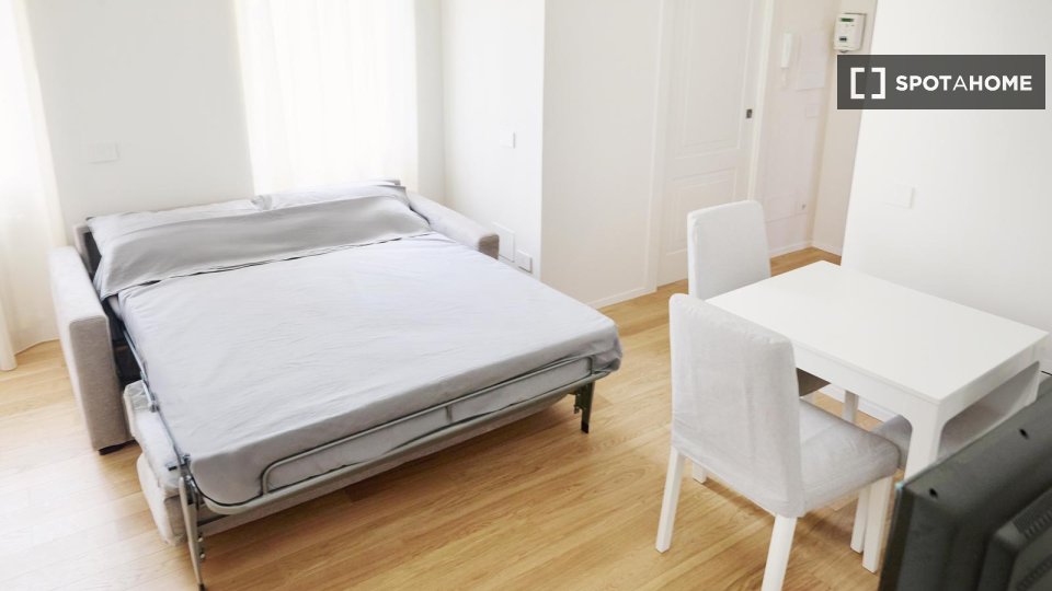 Apartment mono Milan, 50m² — photo 2
