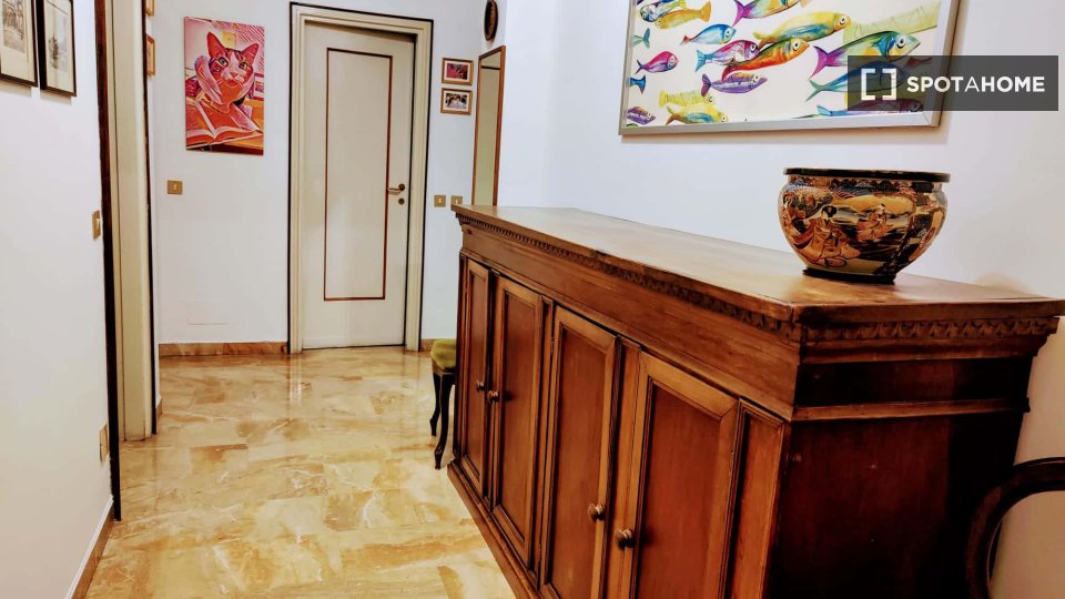 Apartment Milan, 1 bed, 90m² — photo 10