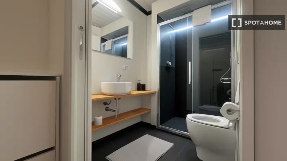 Apartment Milan, 1 bed — photo 8