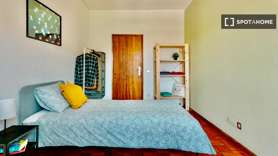 Double room Porto, 5 beds — photo 18