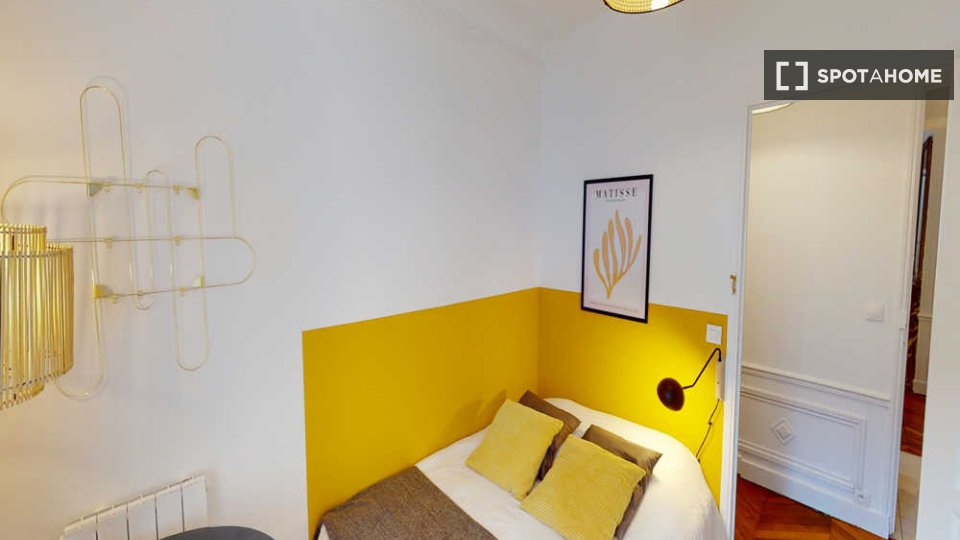 Double room Paris, 4 beds, 90m² — photo 10