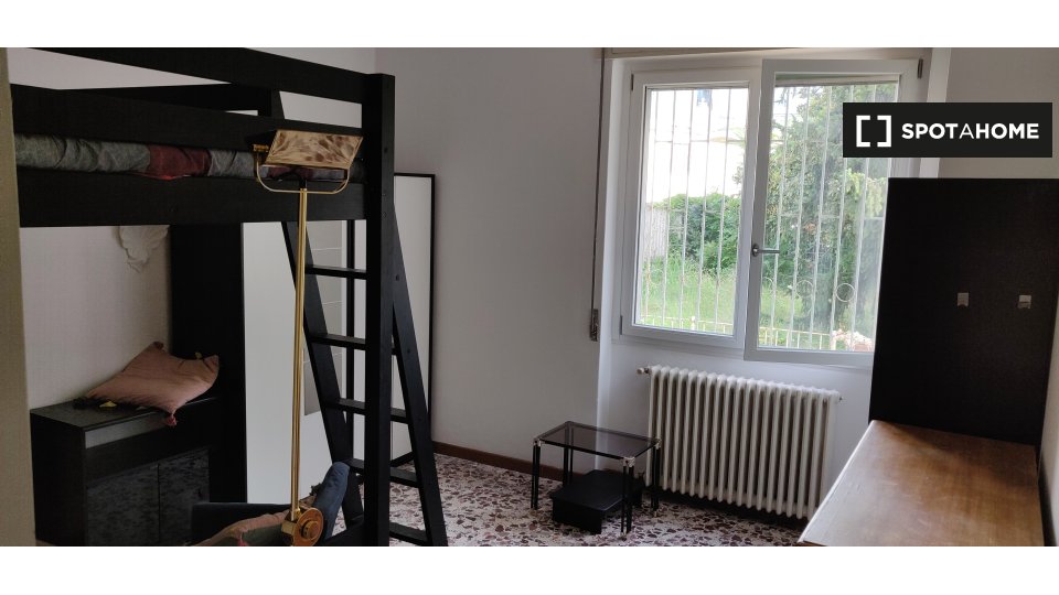 Double room Milan, 3 beds, 100m² — photo 12