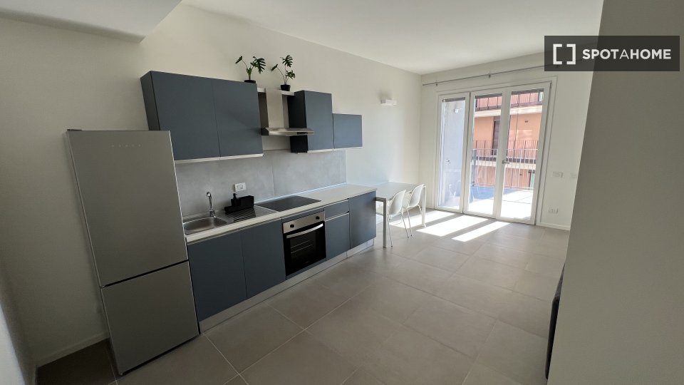 Apartamento Milán, 1 habitación, 70m² — foto 9