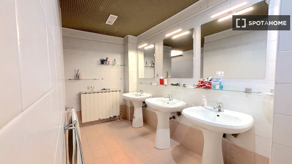 Double room Rome, 33 beds — photo 46