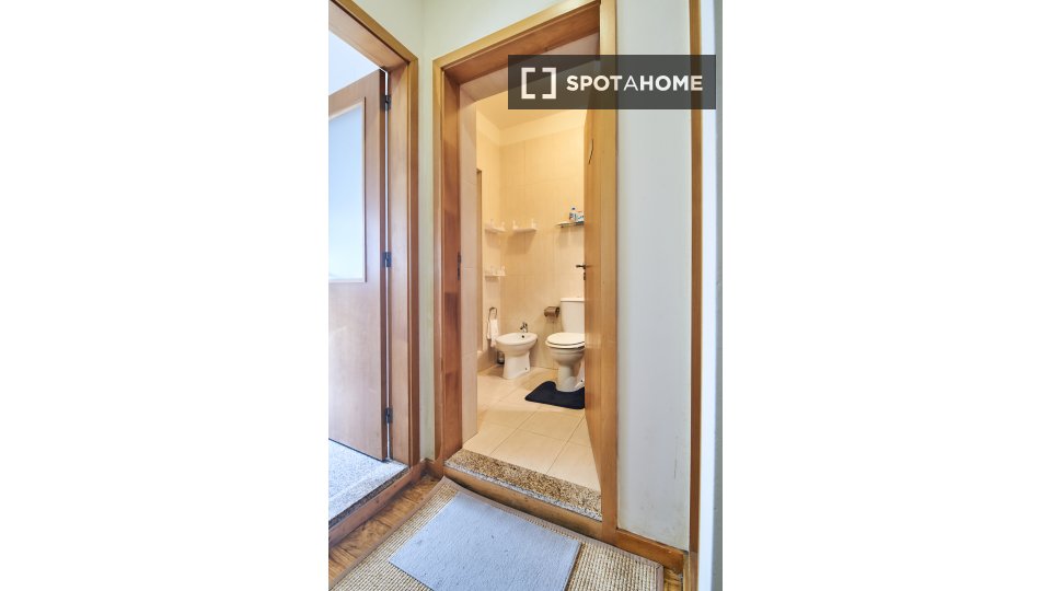 Apartment Porto, 2 beds, 80m² — photo 18