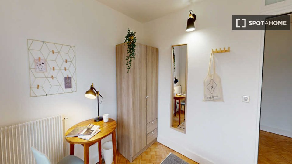 Double room Paris, 4 beds, 100m² — photo 13