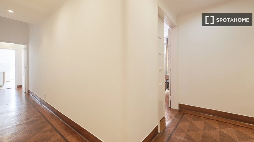 Double room Lisbon, 7 beds — photo 17