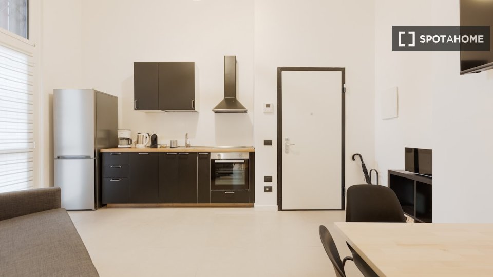 Apartment Milan, 1 bed, 50m² — photo 18