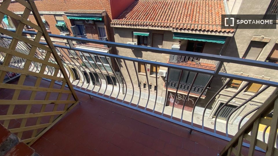 Double room Madrid, 7 beds — photo 6