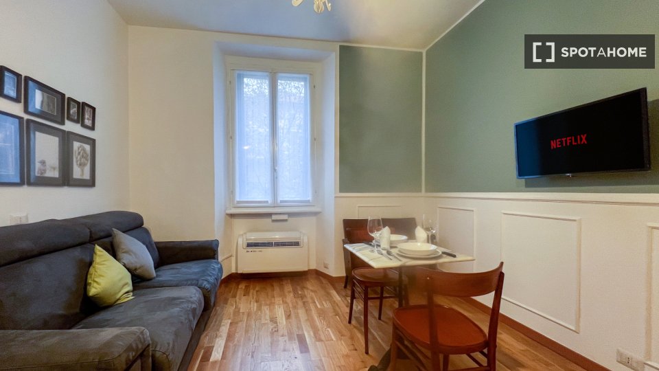 Apartment mono Milan — photo 1
