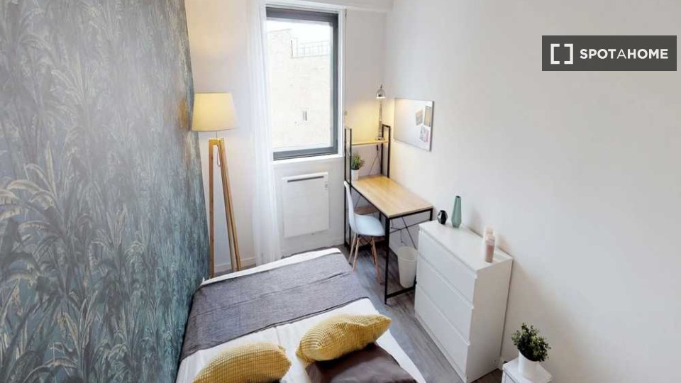 Double room Paris, 5 beds, 120m² — photo 2