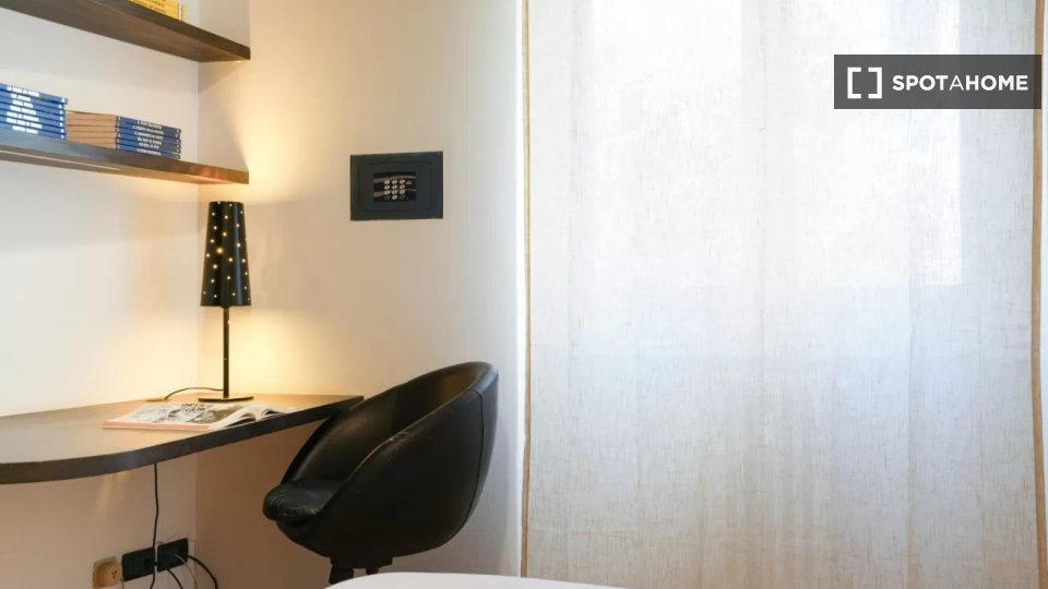 Apartment Milan, 1 bed — photo 7