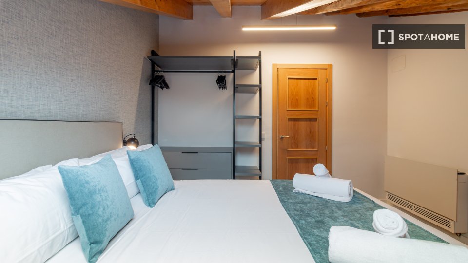 Apartment Madrid, 2 beds — photo 5