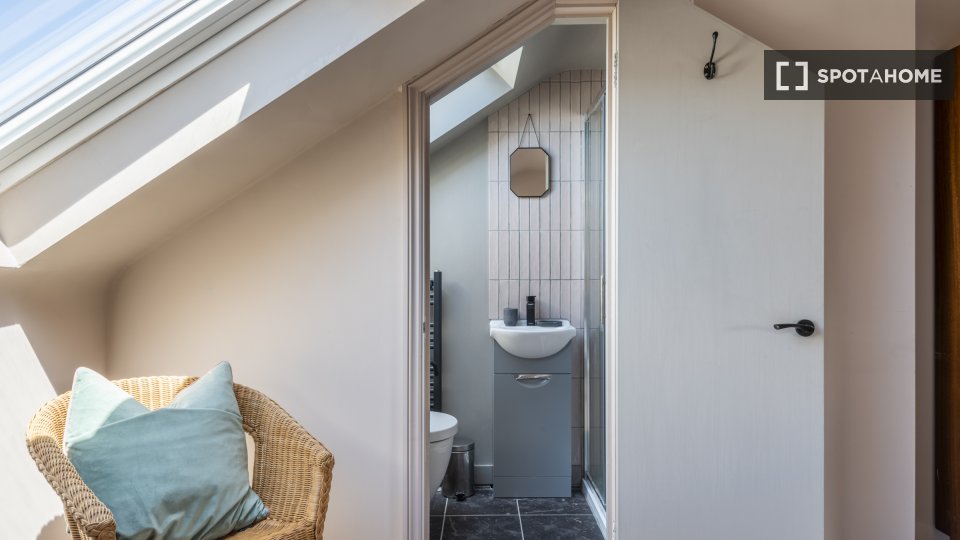 Apartment London, 4 beds — photo 16