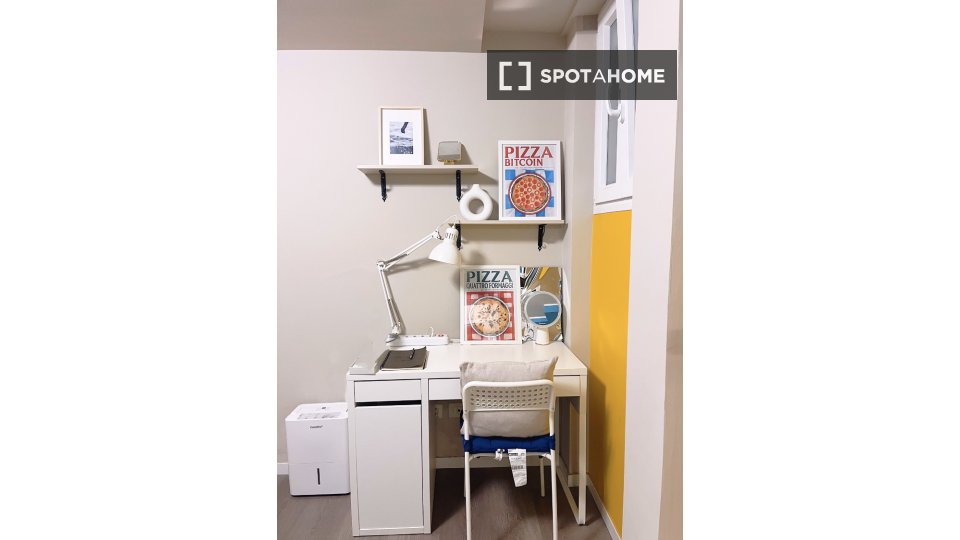 Double room Milan, 3 beds, 59m² — photo 32