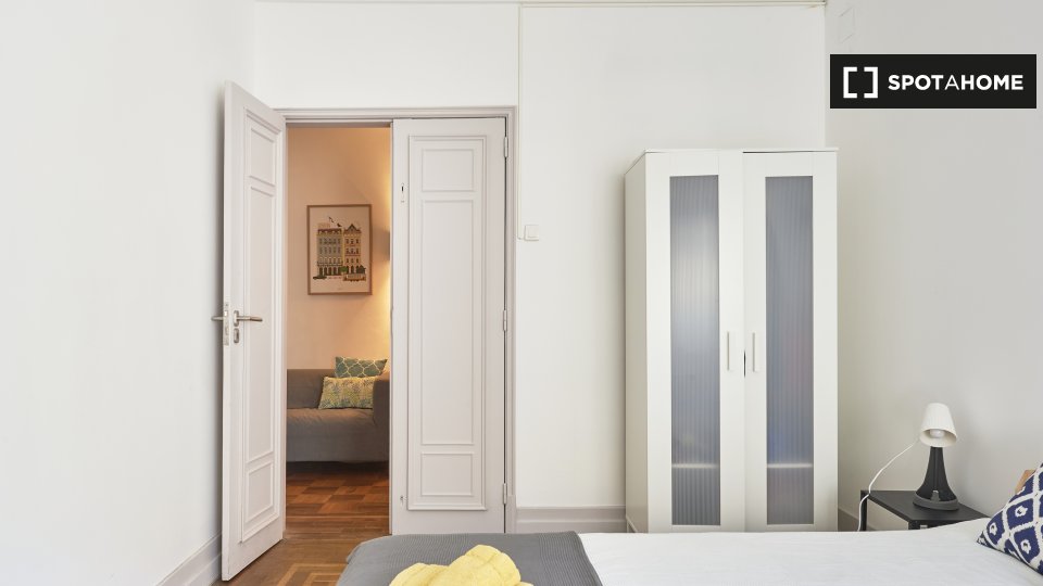 Double room Lisbon, 13 beds — photo 4