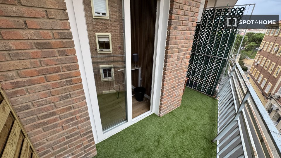 Double room Madrid, 4 beds, 65m² — photo 18