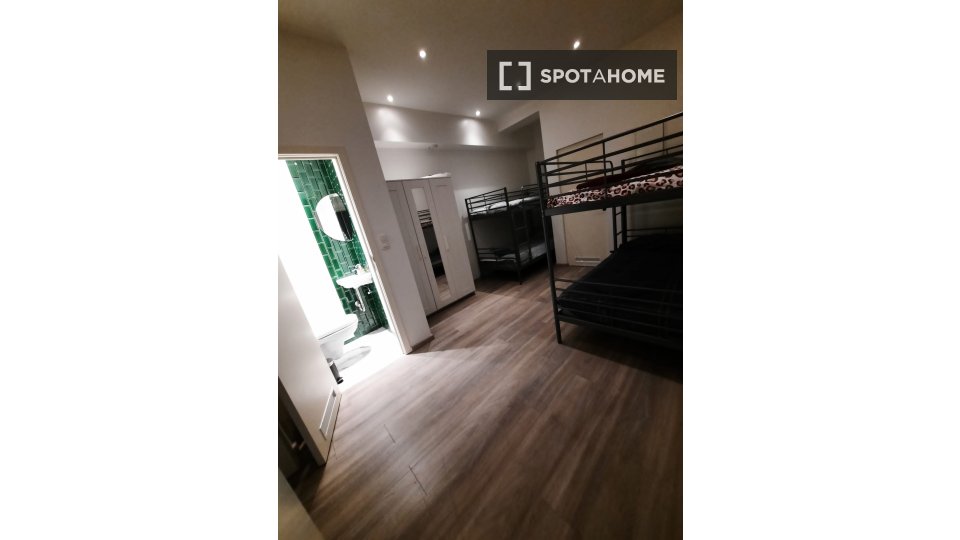 Apartment mono Brussels, 35m² — photo 4
