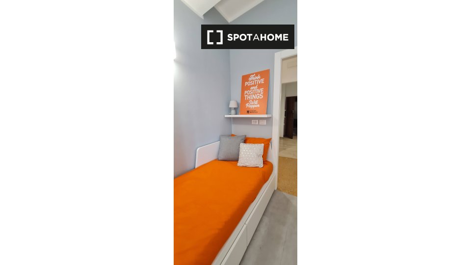 Double room Rome, 6 beds — photo 19