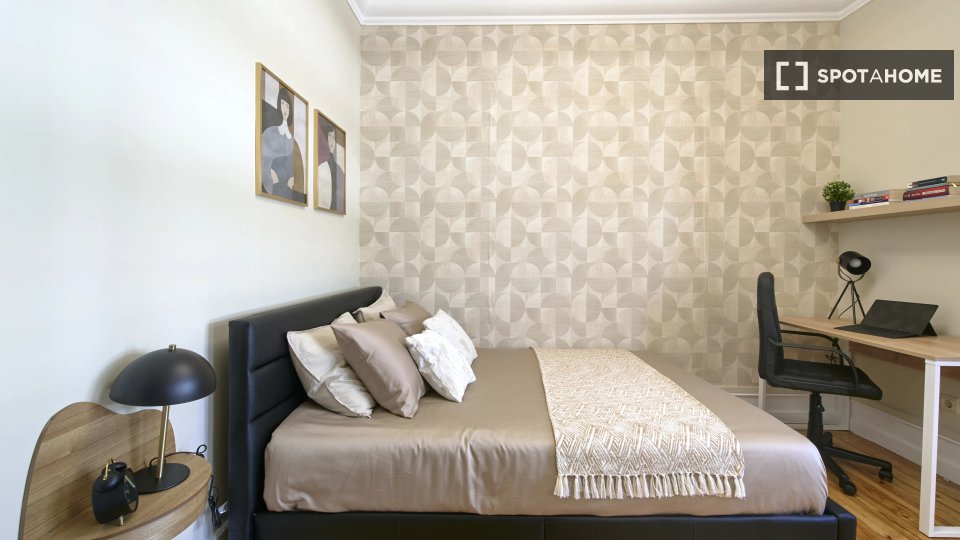 Double room Lisbon, 10 beds — photo 11