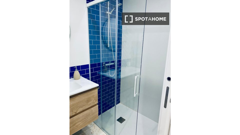 Apartment Barcelona, 2 beds, 60m² — photo 10